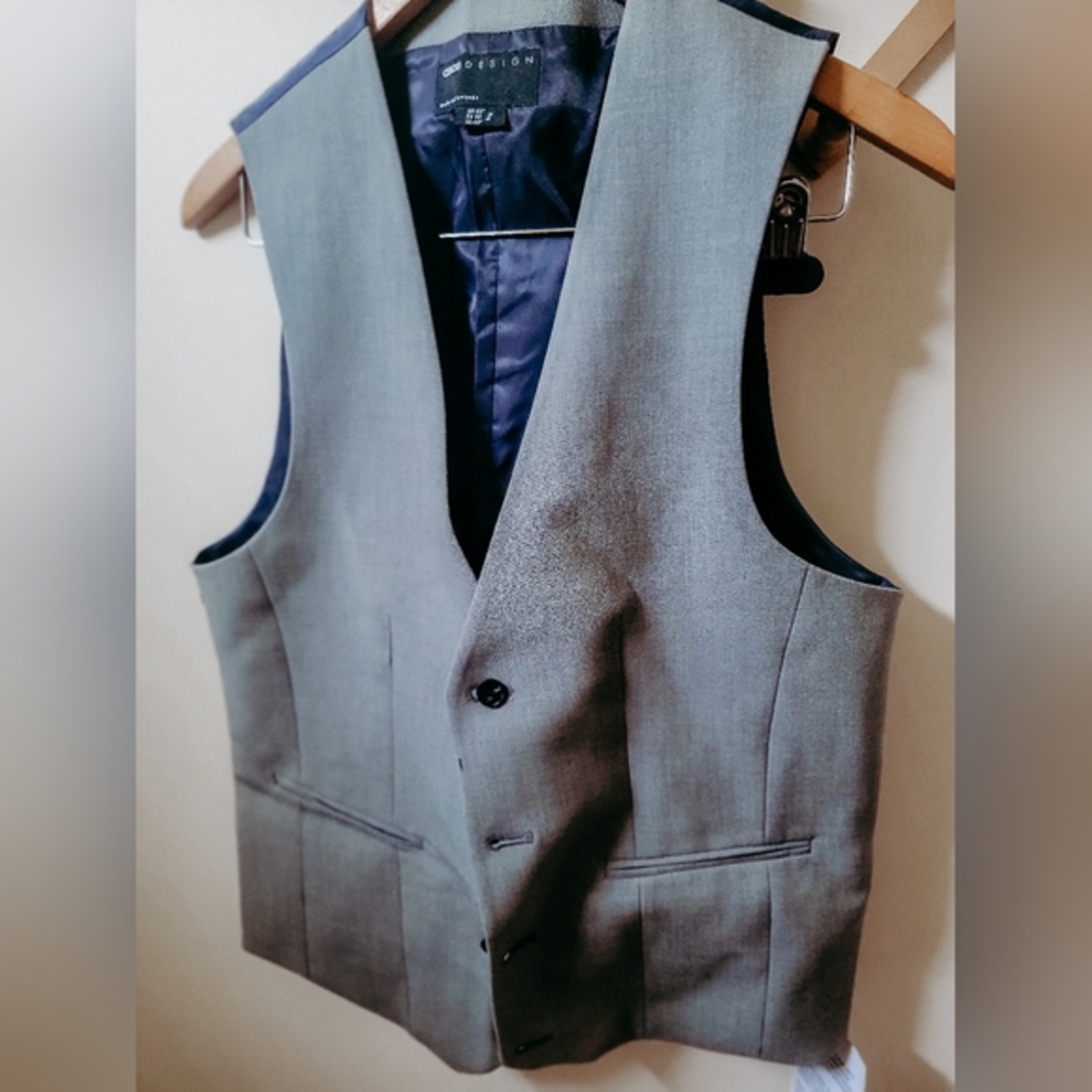 Asos‎ designs men's suite best grey and blue size 40"